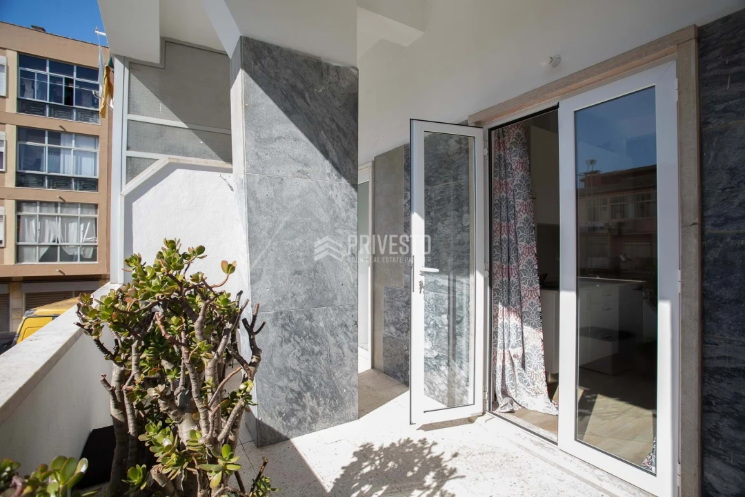 Apartamento T1 para Venda em Agualva e Mira-Sintra Foto 17