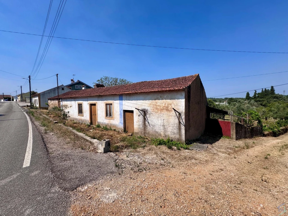 Terreno para Venda em Casais e Alviobeira Foto 19