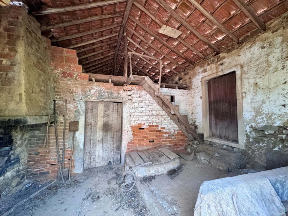 Terreno para Venda em Casais e Alviobeira Foto 50