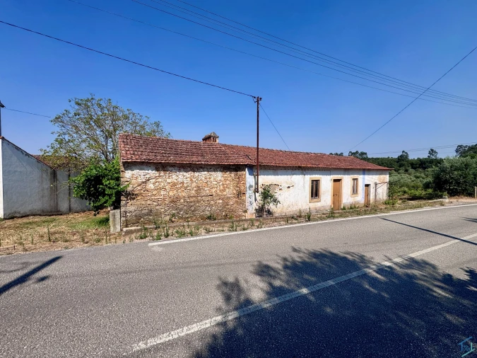 Terreno para Venda em Casais e Alviobeira Foto 12