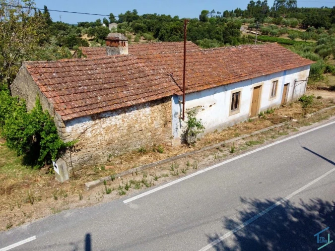 Terreno para Venda em Casais e Alviobeira Foto 10