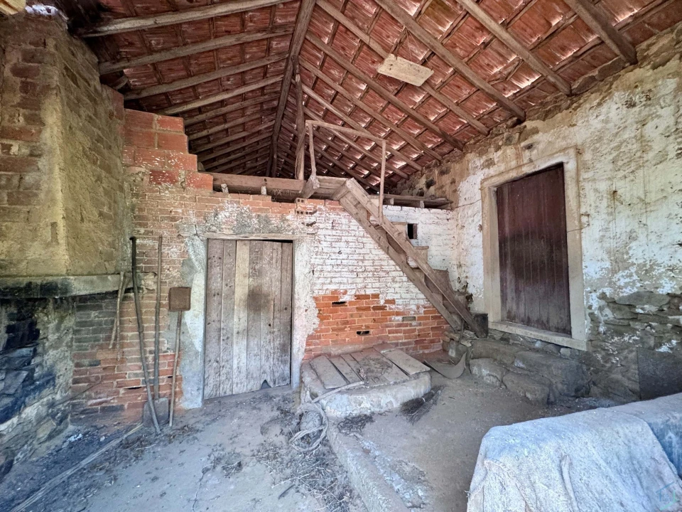 Terreno para Venda em Casais e Alviobeira Foto 51