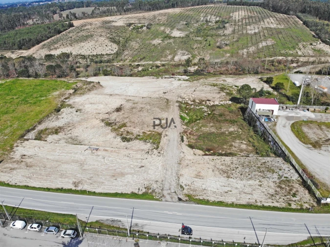 Terreno para Venda em Nelas Foto 12