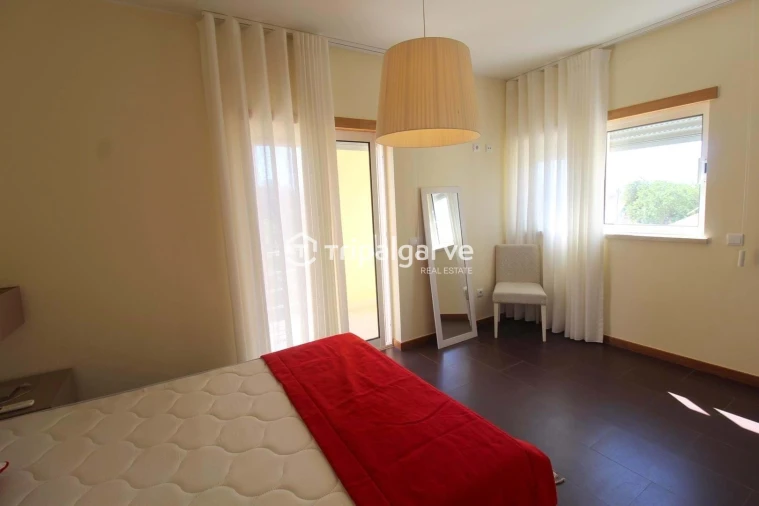 Moradia T3 para Venda em Albufeira e Olhos de Água Foto 21