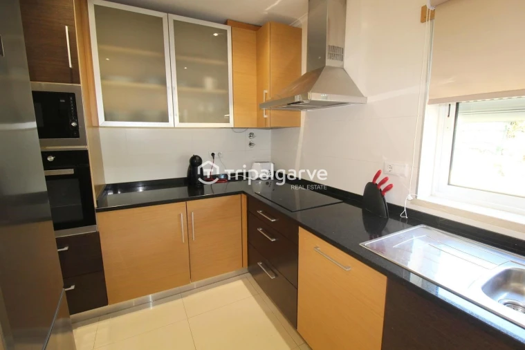 Moradia T3 para Venda em Albufeira e Olhos de Água Foto 10