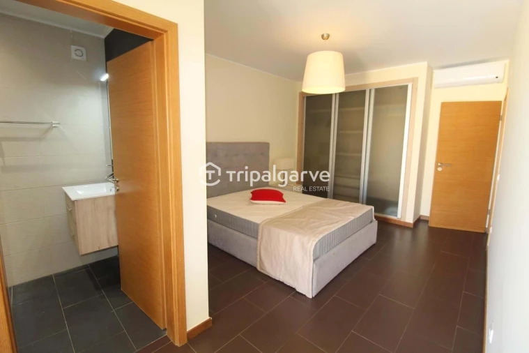 Moradia T3 para Venda em Albufeira e Olhos de Água Foto 23