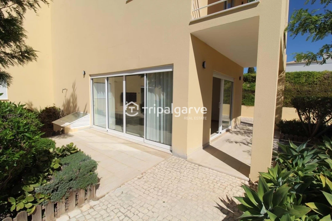 Moradia T3 para Venda em Albufeira e Olhos de Água Foto 14