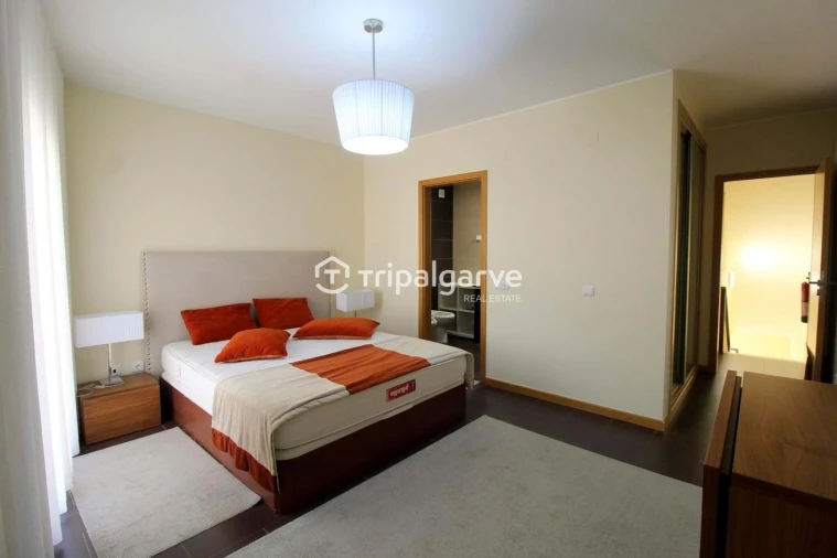 Moradia T2 para Venda em Albufeira e Olhos de Água Foto 13