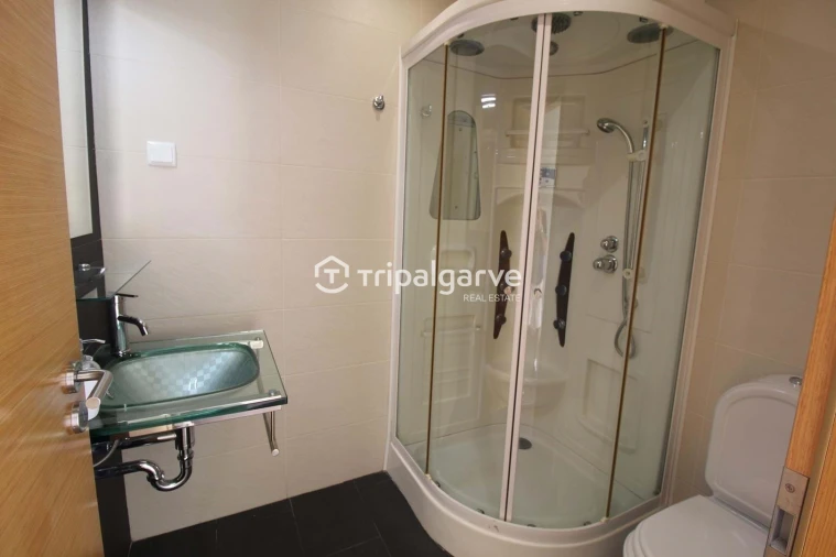 Moradia T2 para Venda em Albufeira e Olhos de Água Foto 18