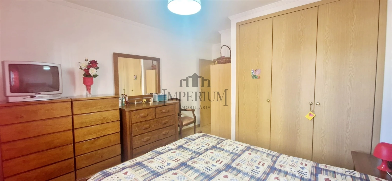 Apartamento T3 para Venda em Carregado e Cadafais Foto 31