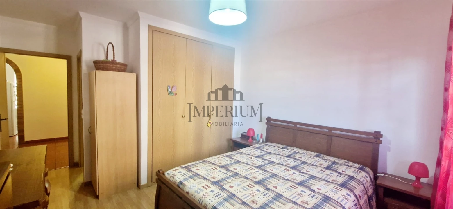 Apartamento T3 para Venda em Carregado e Cadafais Foto 32