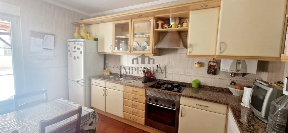 Apartamento T3 para Venda em Carregado e Cadafais Foto 36