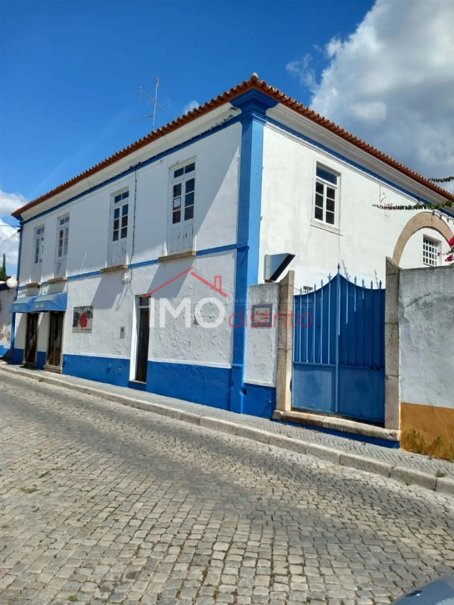 Moradia T9 para Venda em Crato e Mártires, Flor da Rosa e Vale do Peso Foto 1