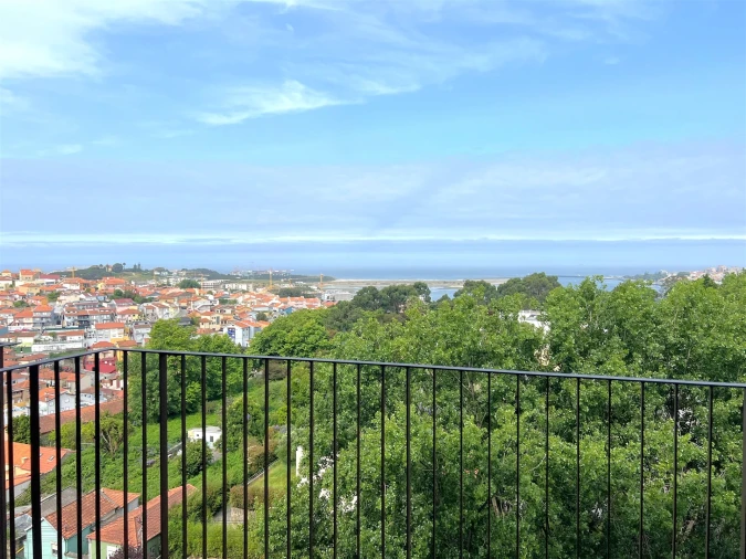 Apartamento T4 para Venda em Santa Marinha e São Pedro da Afurada Foto 4