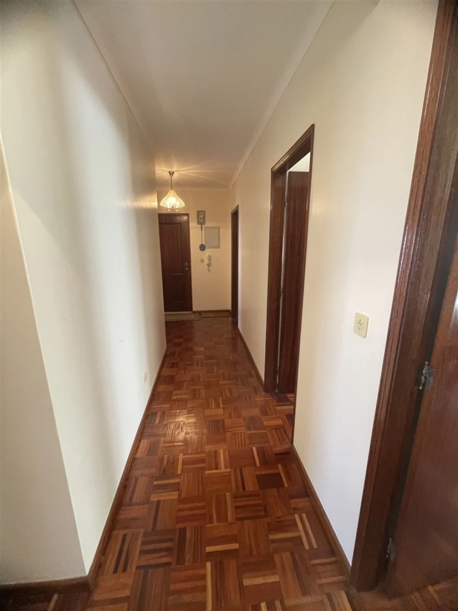 Apartamento T3 para Venda em Gouveia (São Pedro e São Julião) Foto 17
