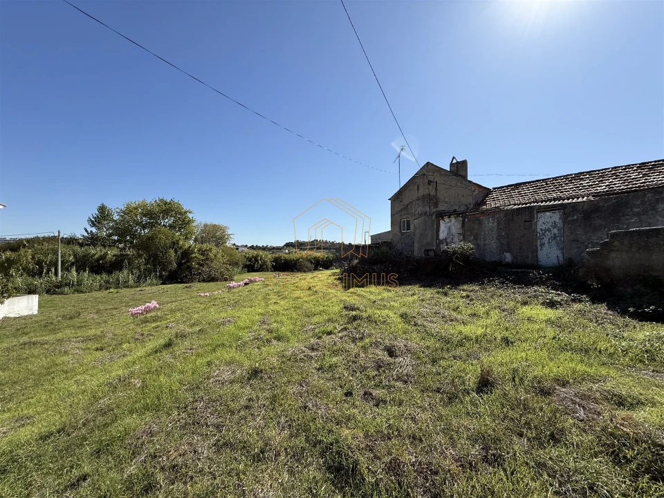 Terreno para Venda em Buarcos Foto 3