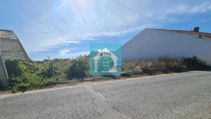 Terreno para Venda em Aljubarrota Foto 2