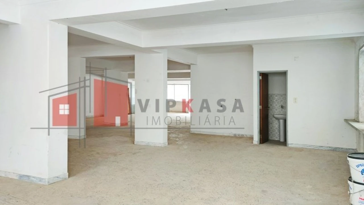 Loja para Venda em Agualva e Mira-Sintra Foto 2