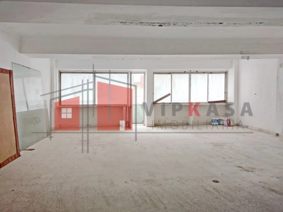 Loja para Venda em Agualva e Mira-Sintra Foto 5