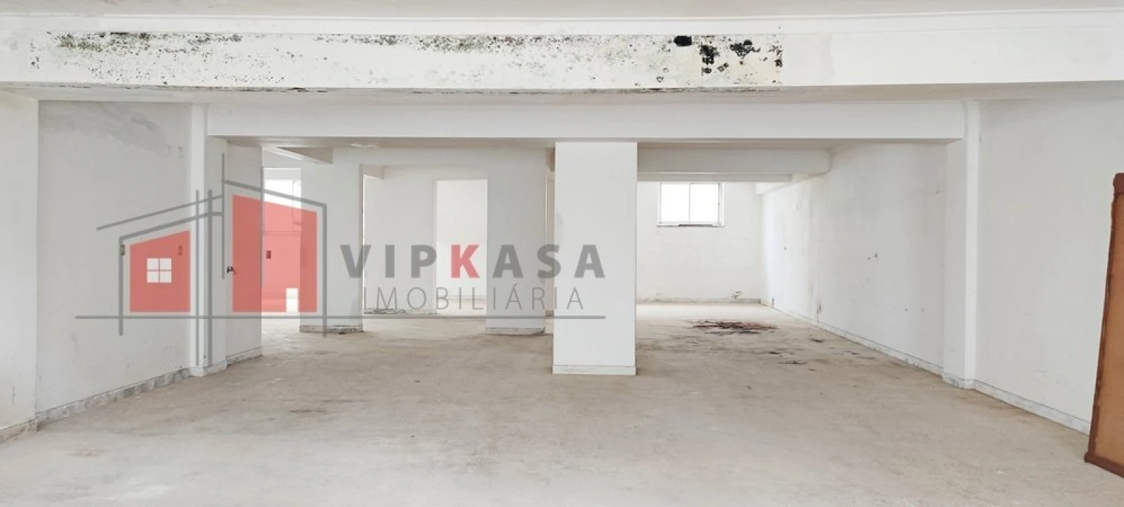 Loja para Venda em Agualva e Mira-Sintra Foto 1