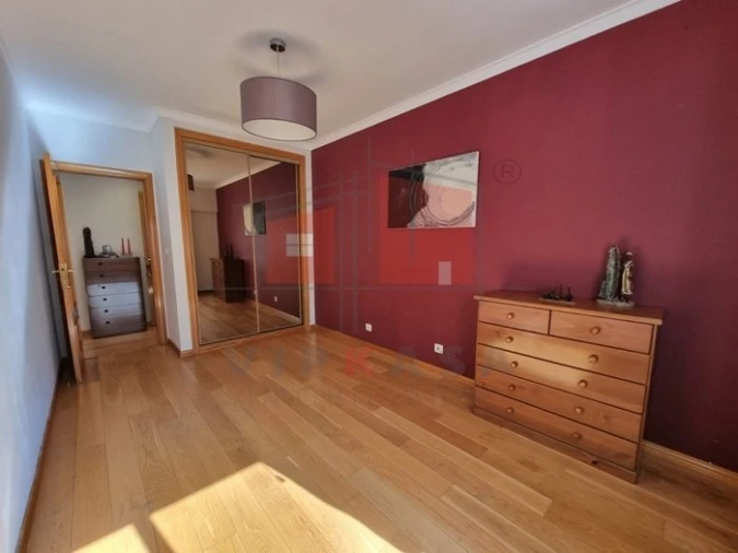 Apartamento T3 para Venda em Sacavém e Prior Velho Foto 17