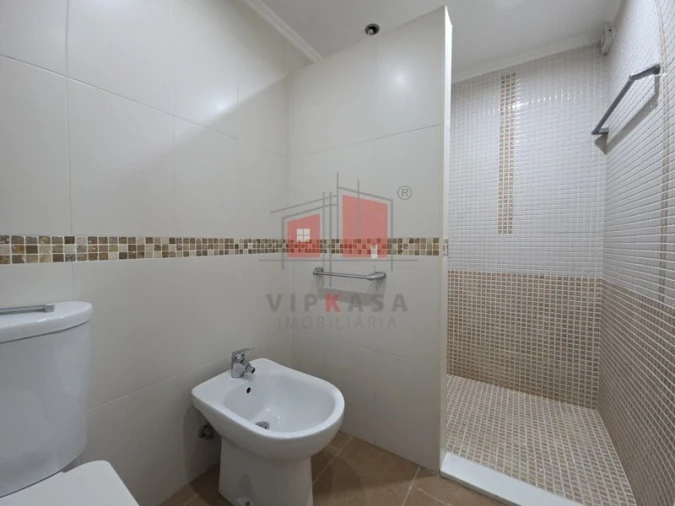 Moradia T3 para Venda em Enxara do Bispo, Gradil e Vila Franca do Rosário Foto 8