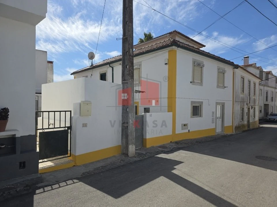 Moradia T3 para Venda em Enxara do Bispo, Gradil e Vila Franca do Rosário Foto 1