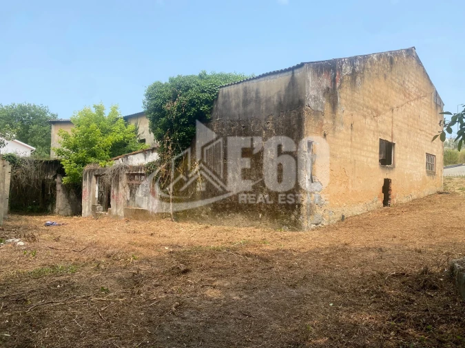 Quinta T0 para Venda em São Felix da Marinha Foto 2