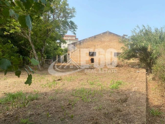 Quinta T0 para Venda em São Felix da Marinha Foto 3