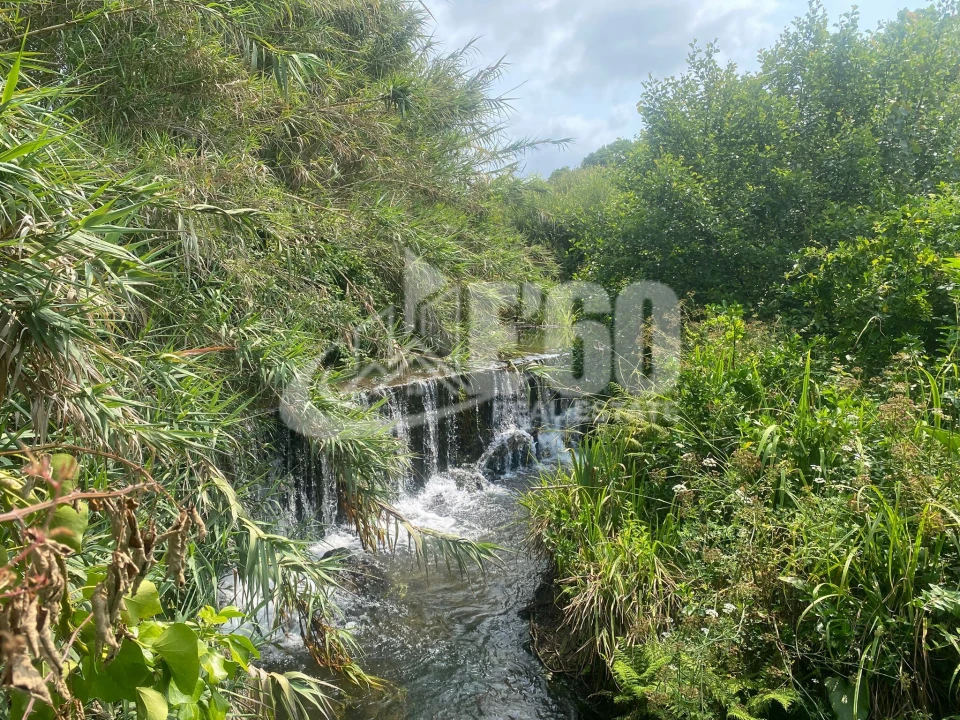 Quinta T0 para Venda em São Felix da Marinha Foto 1
