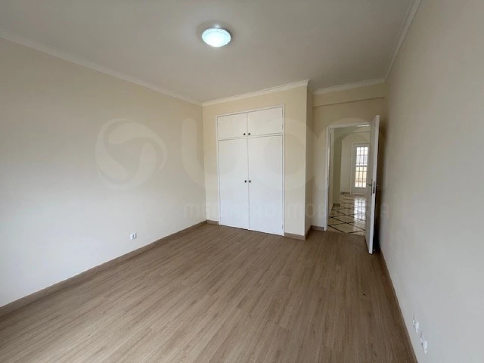 Apartamento T2 para Venda em Seixal, Arrentela e Aldeia de Paio Pires Foto 5
