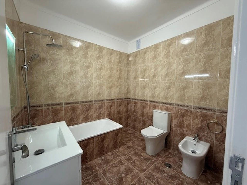 Apartamento T2 para Venda em Seixal, Arrentela e Aldeia de Paio Pires Foto 11