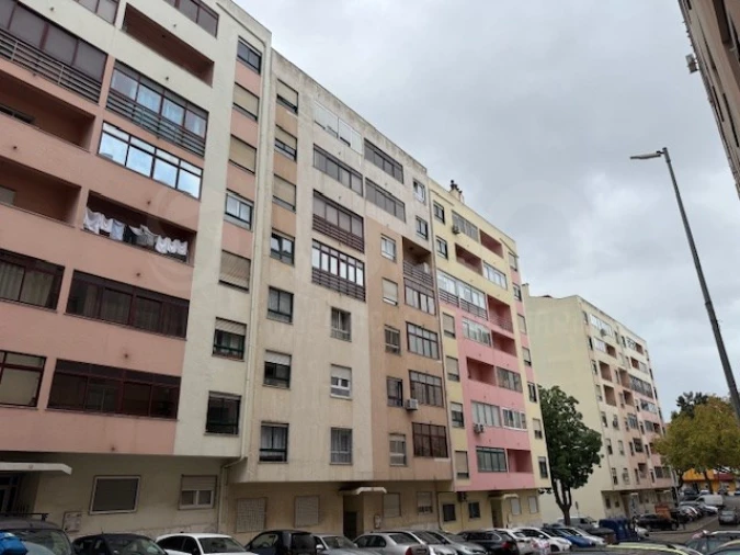 Apartamento T2 para Venda em Seixal, Arrentela e Aldeia de Paio Pires Foto 15