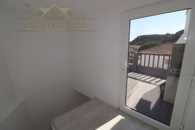 Apartamento T3 para Venda em A dos Cunhados e Maceira Foto 8