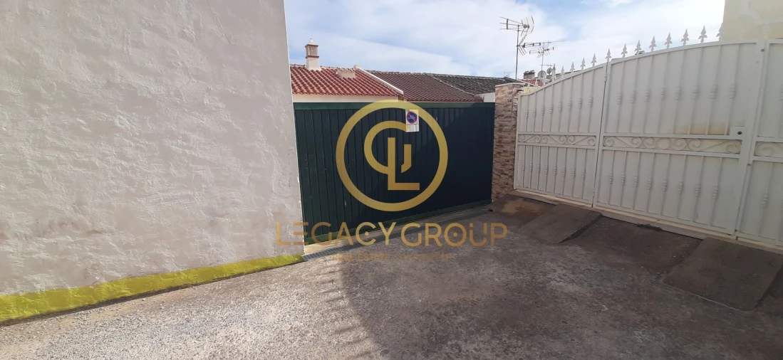 Moradia T4 para Venda em Vila Nova de Cacela Foto 4