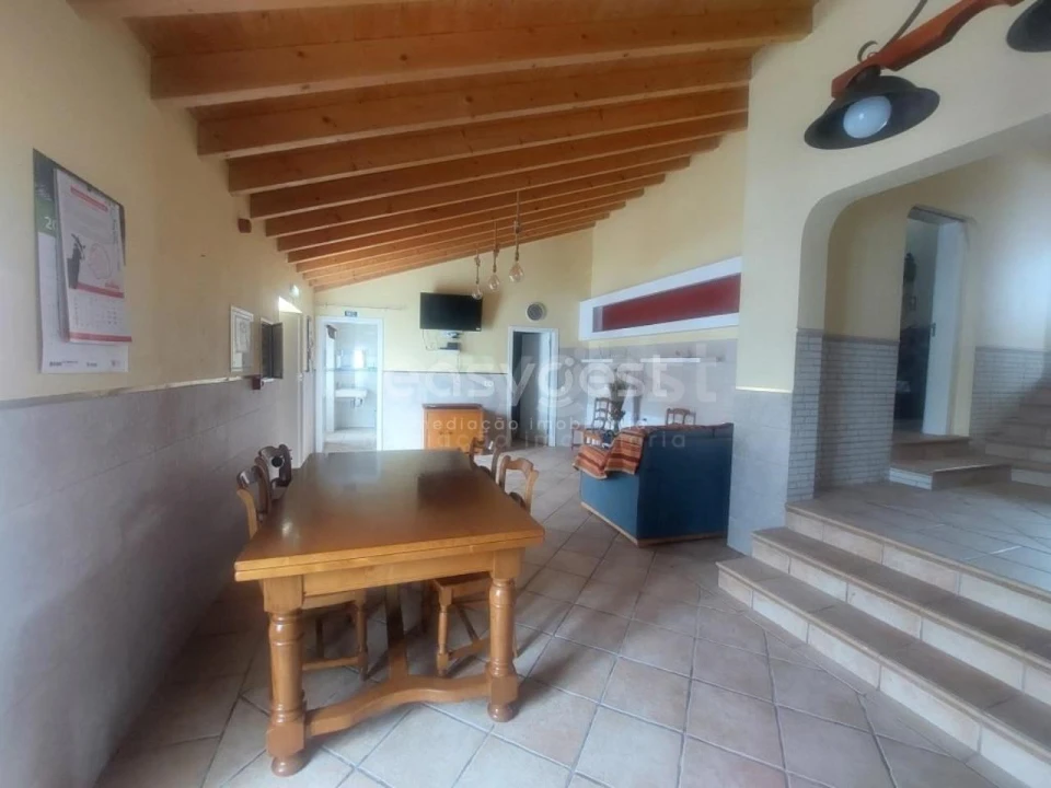 Moradia T3 para Venda em Alcaria Ruiva Foto 6