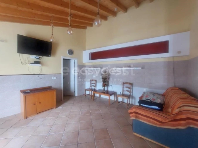 Moradia T3 para Venda em Alcaria Ruiva Foto 4