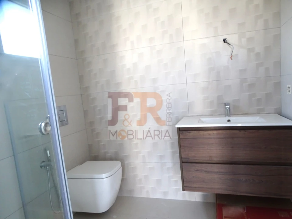 Quinta T3 para Venda em Fernao Ferro Foto 6