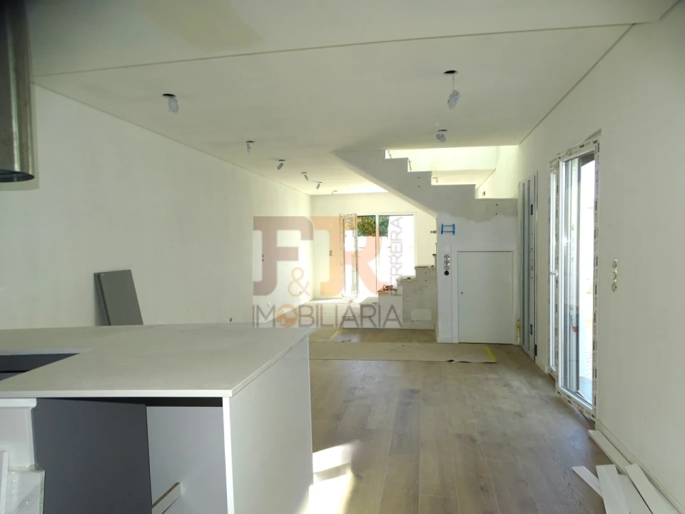 Quinta T3 para Venda em Fernao Ferro Foto 11