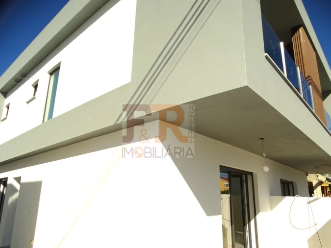 Quinta T3 para Venda em Fernao Ferro