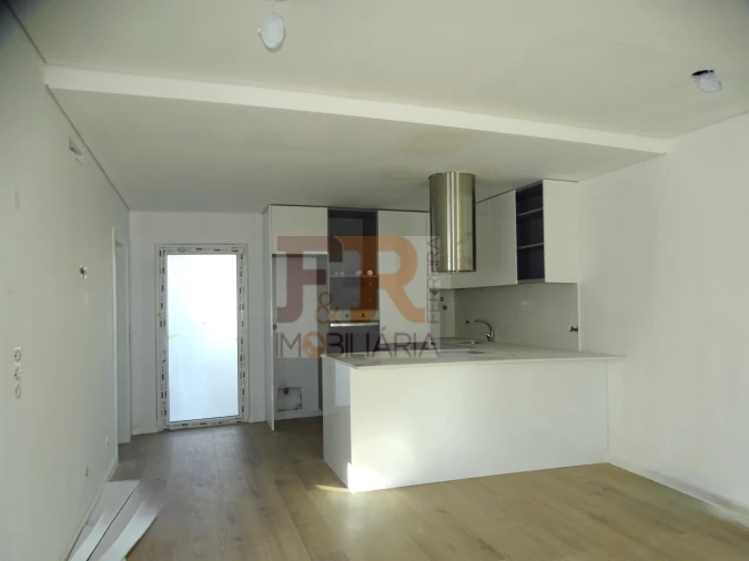 Quinta T3 para Venda em Fernao Ferro Foto 8