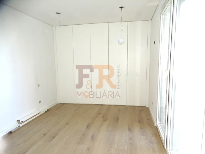 Quinta T3 para Venda em Fernao Ferro Foto 16