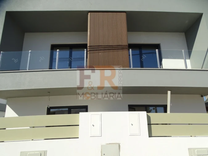 Quinta T3 para Venda em Fernao Ferro Foto 4