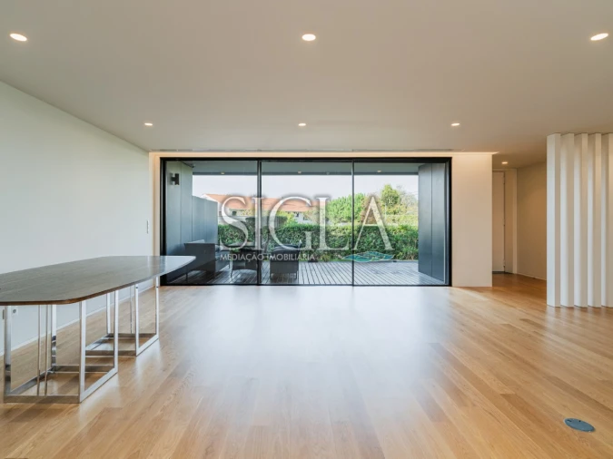 Moradia T4 para Venda em Gulpilhares e Valadares Foto 8