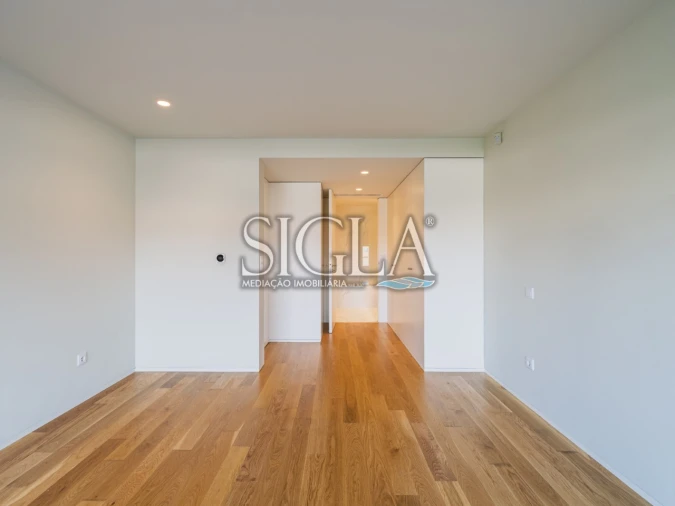 Moradia T4 para Venda em Gulpilhares e Valadares Foto 21