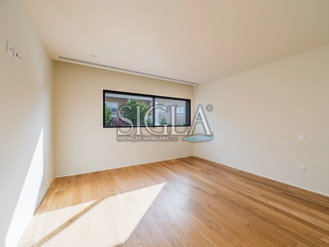 Moradia T4 para Venda em Gulpilhares e Valadares Foto 32