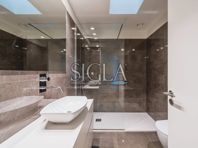 Moradia T4 para Venda em Gulpilhares e Valadares Foto 38