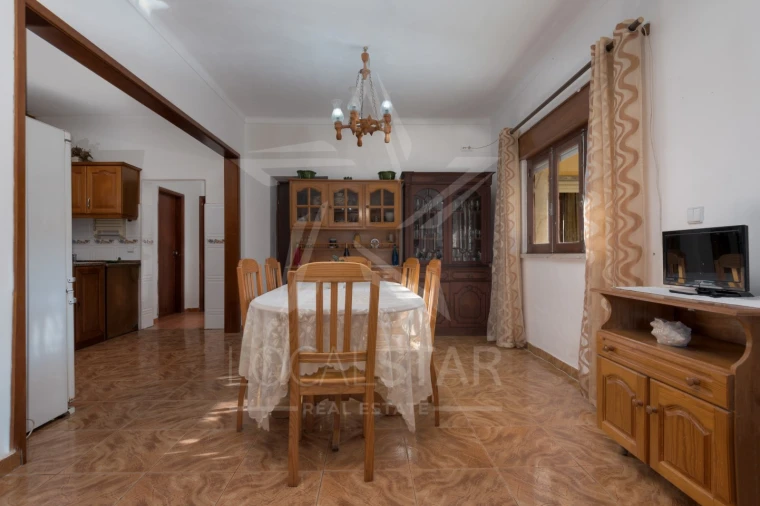 Moradia T5 para Venda em A dos Francos Foto 4