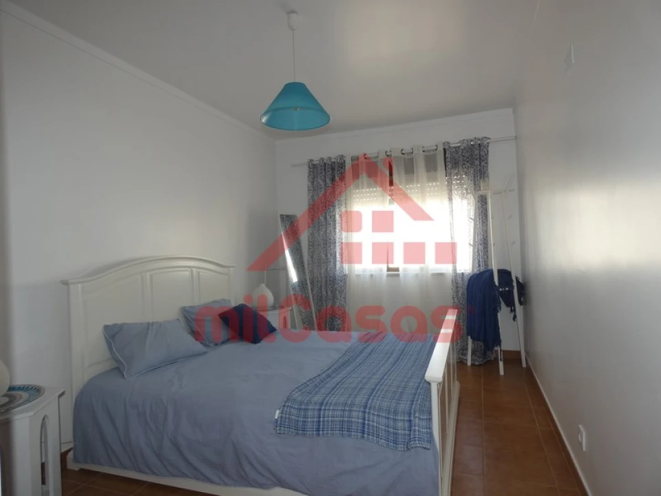 Apartamento T2 para Arrendamento em A dos Cunhados e Maceira Foto 13