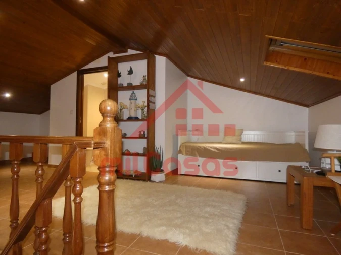 Apartamento T2 para Arrendamento em A dos Cunhados e Maceira Foto 18